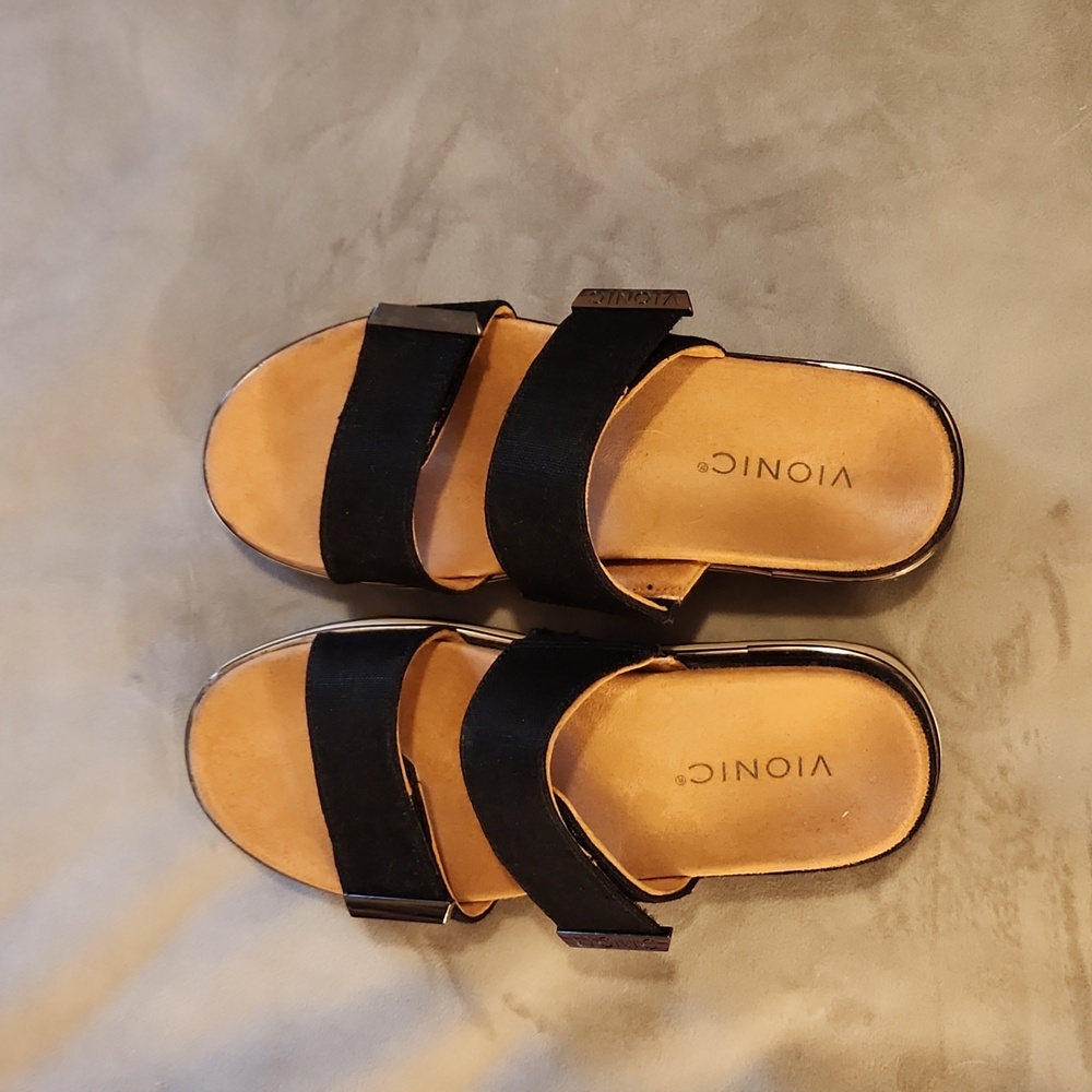 Vionic Brandie Sandals size 7.5, stylish and supportive